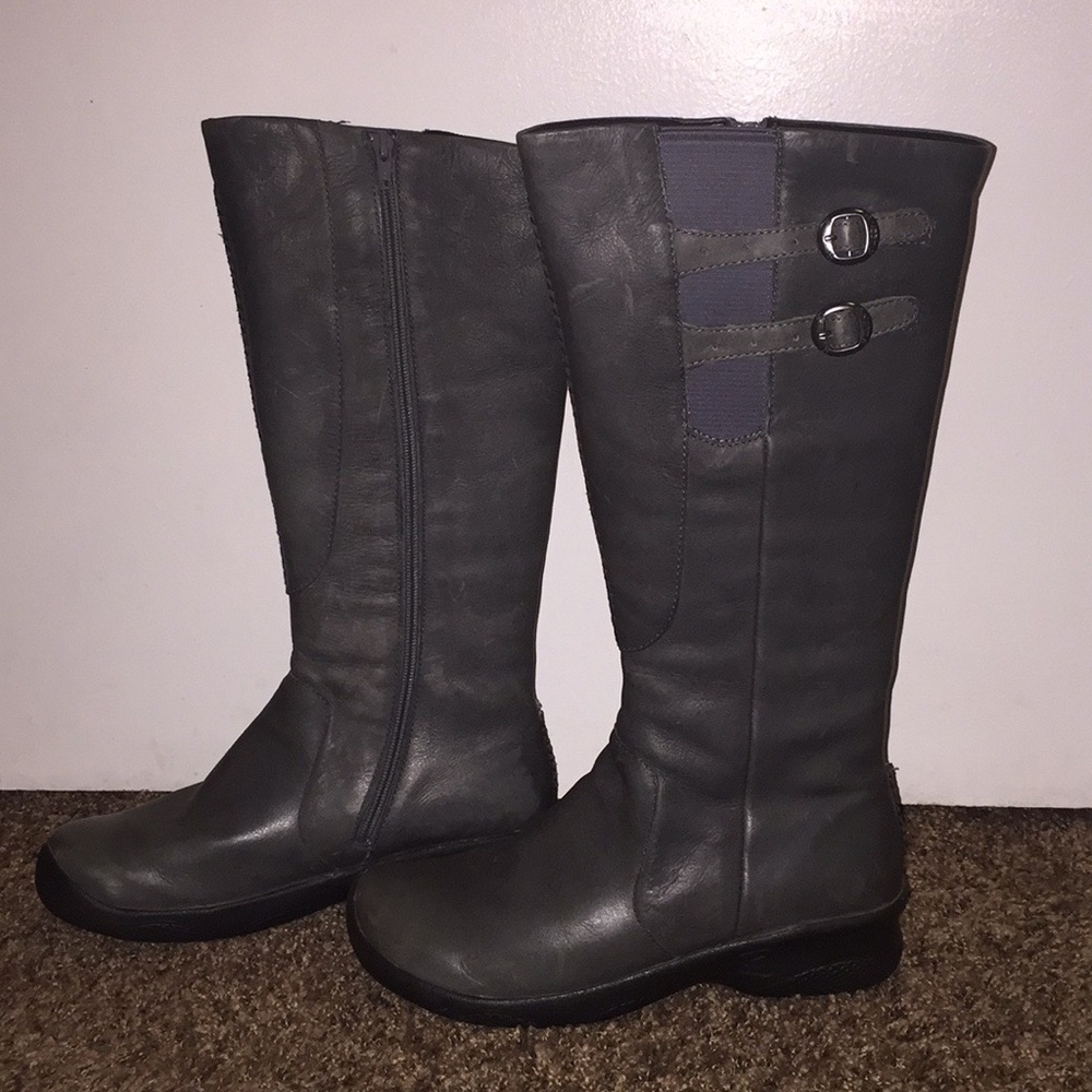 Keen "Bern Tall WP" leather boots